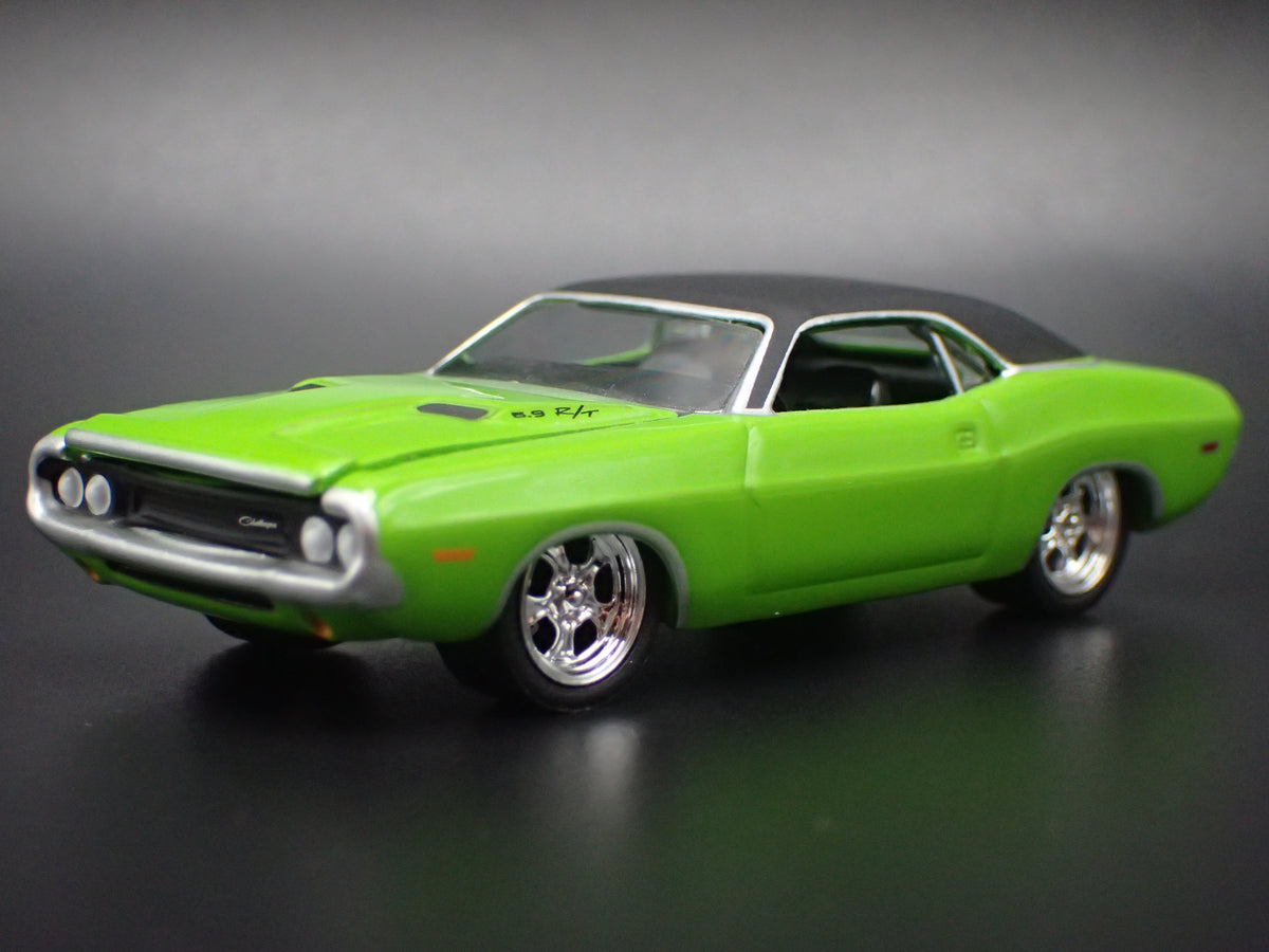 1970 70 DODGE CHALLENGER GREEN 1:64 SCALE COLLECTIBLE DIECAST MODEL CAR