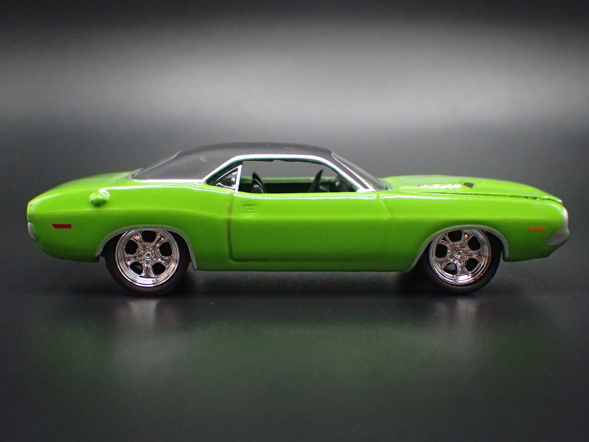 1970 70 DODGE CHALLENGER GREEN 1:64 SCALE COLLECTIBLE DIECAST MODEL CAR
