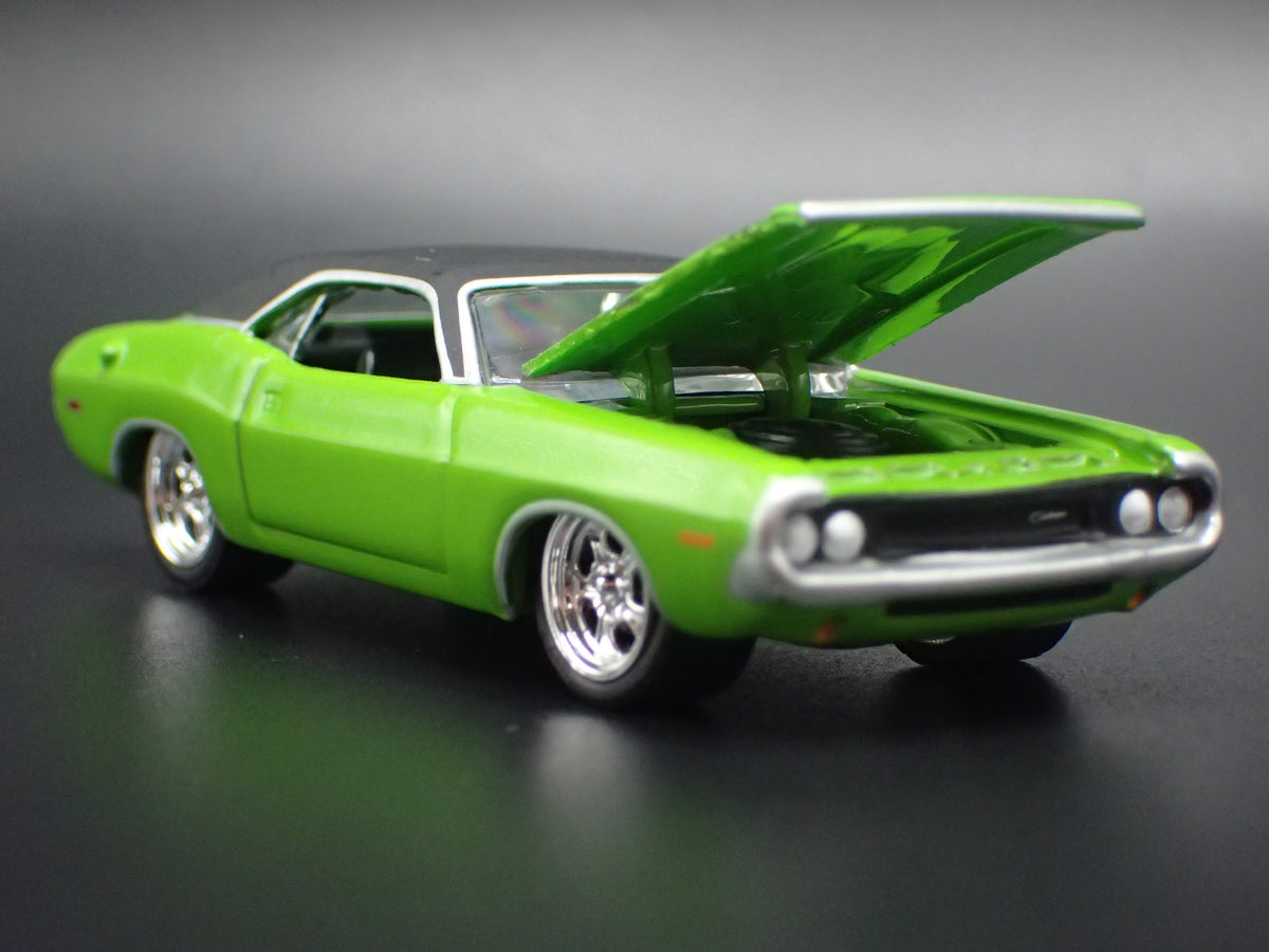 1970 70 DODGE CHALLENGER GREEN 1:64 SCALE COLLECTIBLE DIECAST MODEL CAR