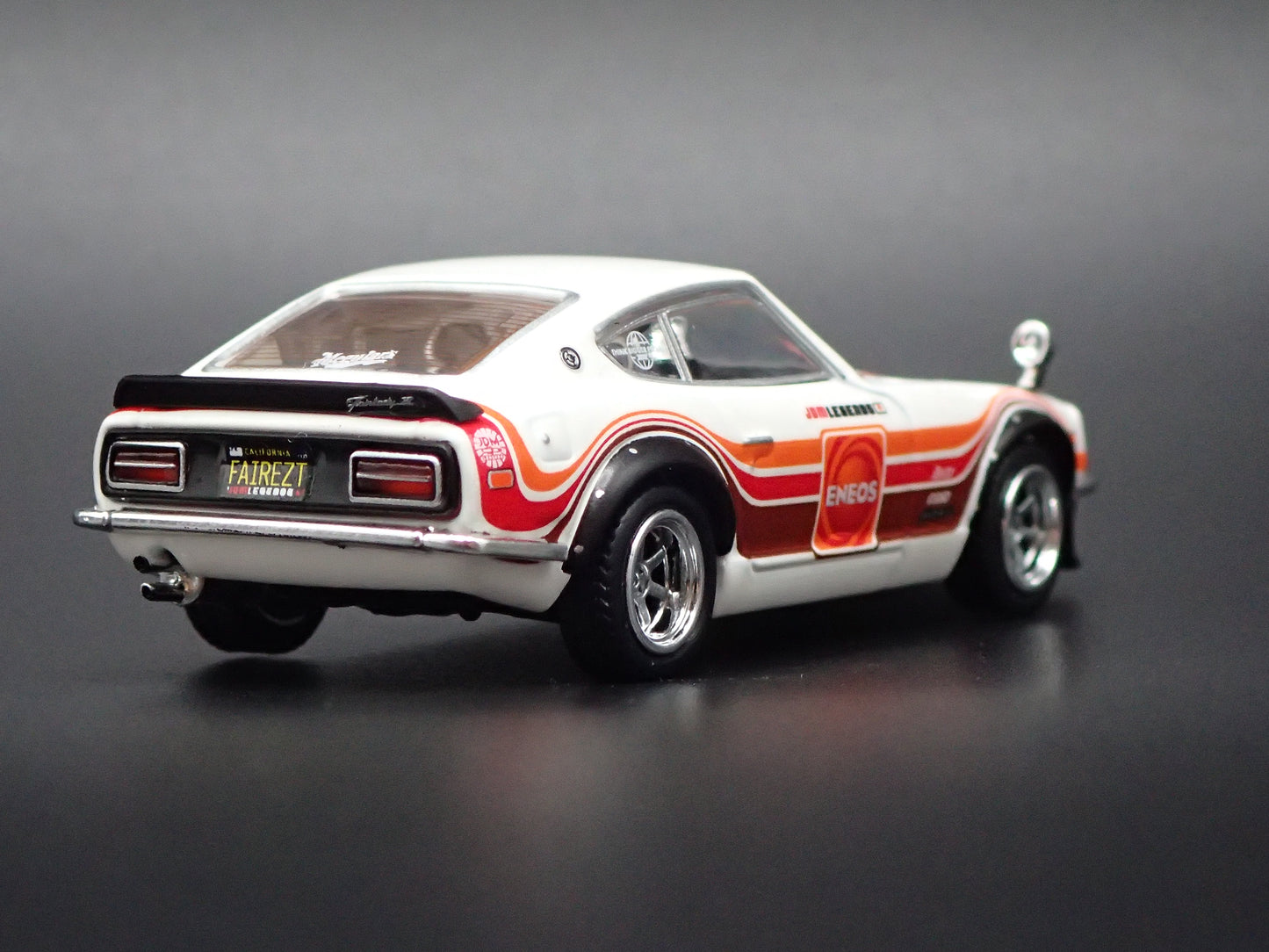 DATSUN 240Z JDM ENEOS WHITE 1/64 SCALE COLLECTIBLE DIORAMA DIECAST MODEL CAR