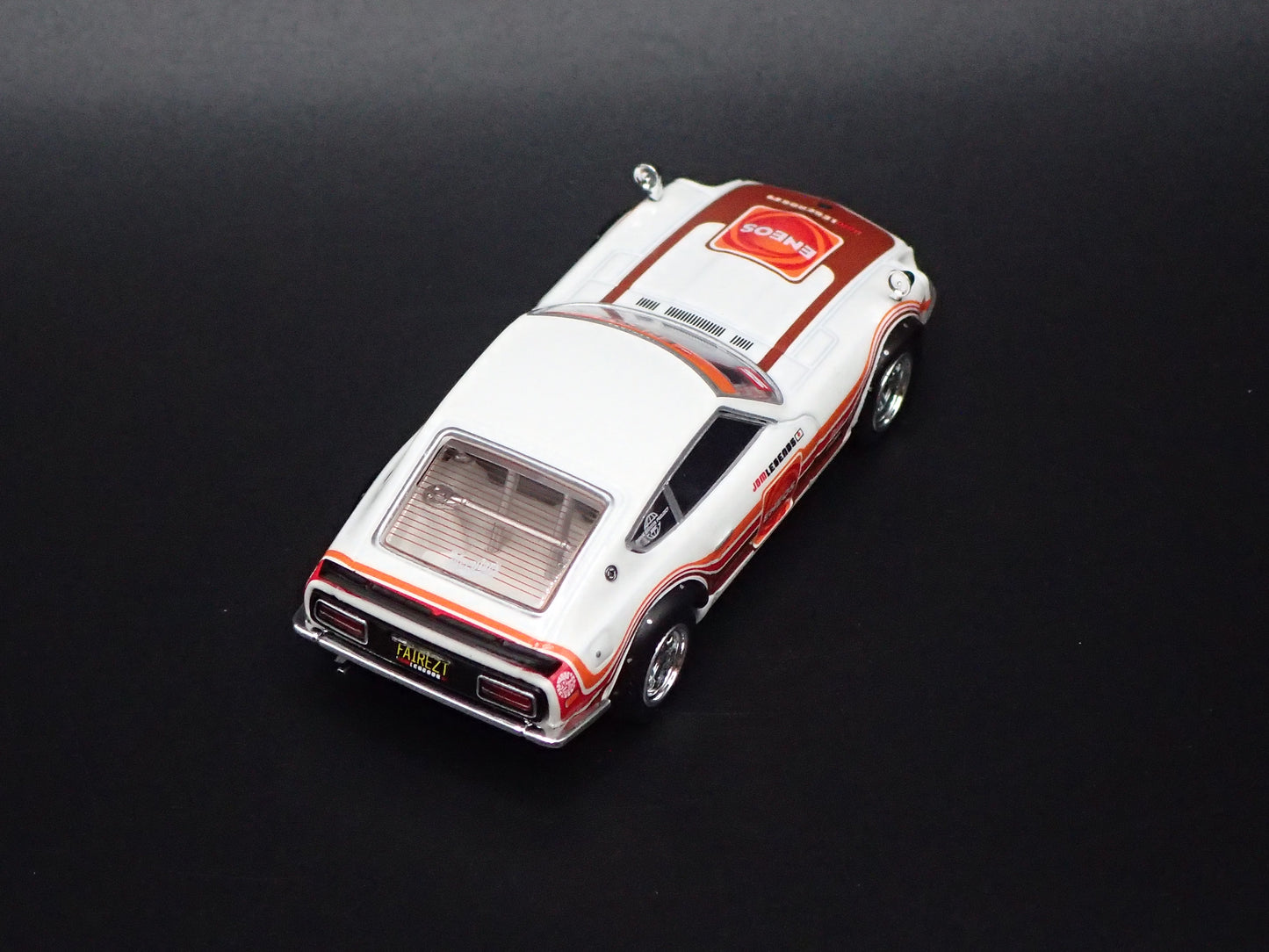 DATSUN 240Z JDM ENEOS WHITE 1/64 SCALE COLLECTIBLE DIORAMA DIECAST MODEL CAR