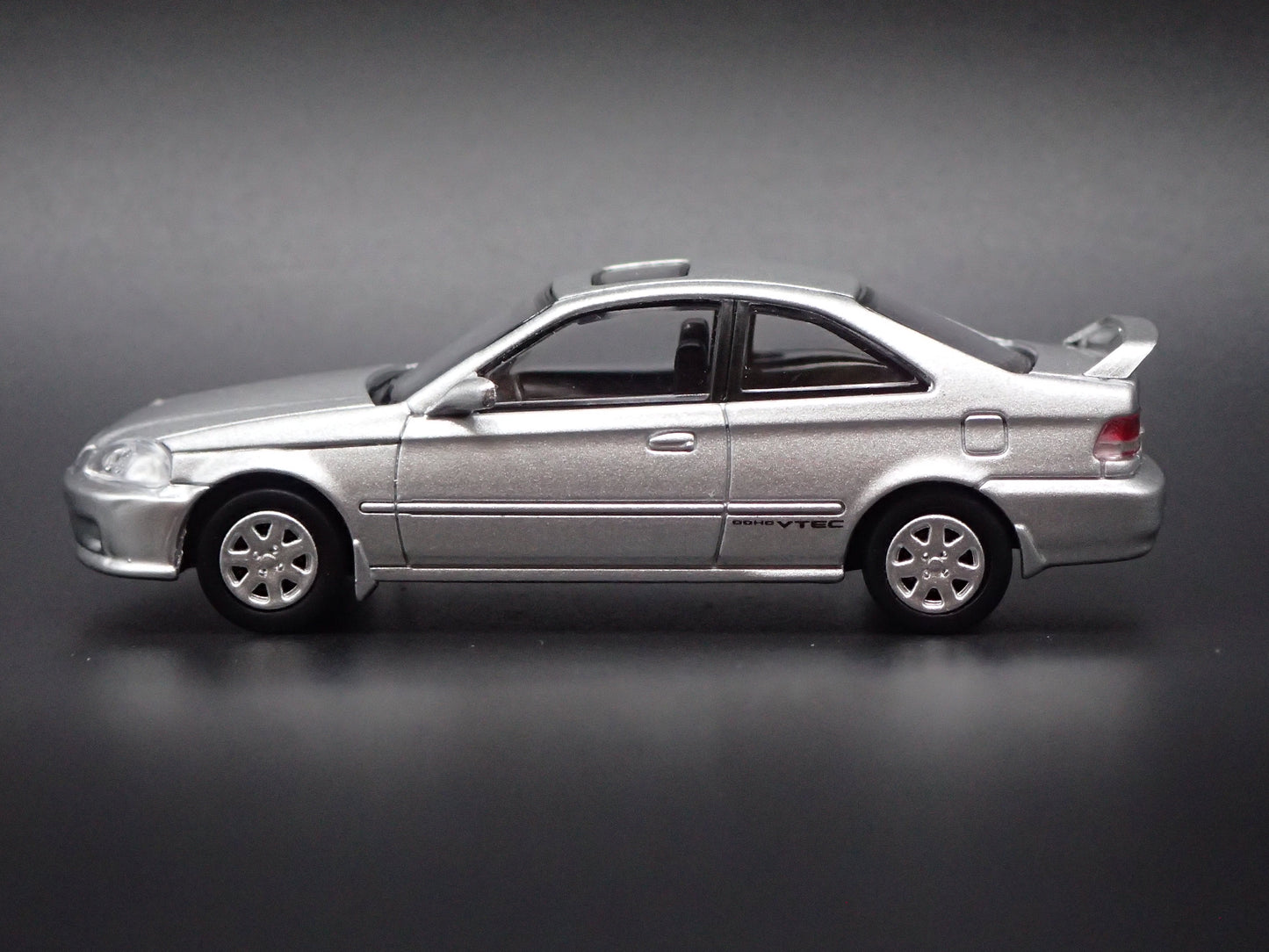 1996-2000 HONDA CIVIC SI EMI SILVER 1/64 SCALE COLLECTIBLE DIECAST MODEL CAR