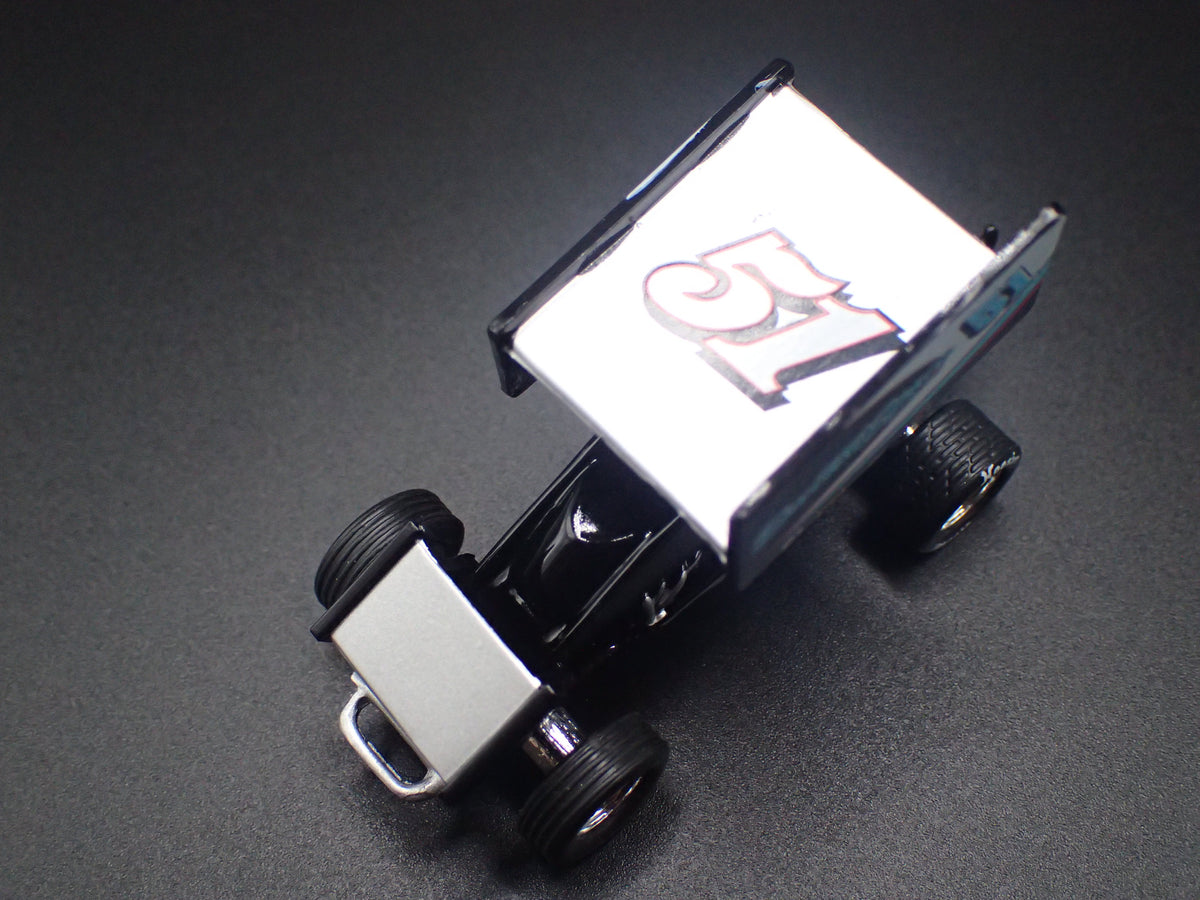 SPRINT CAR #51 DIECASTSPACE.COM 1:64 SCALE DIORAMA DIECAST MODEL CAR