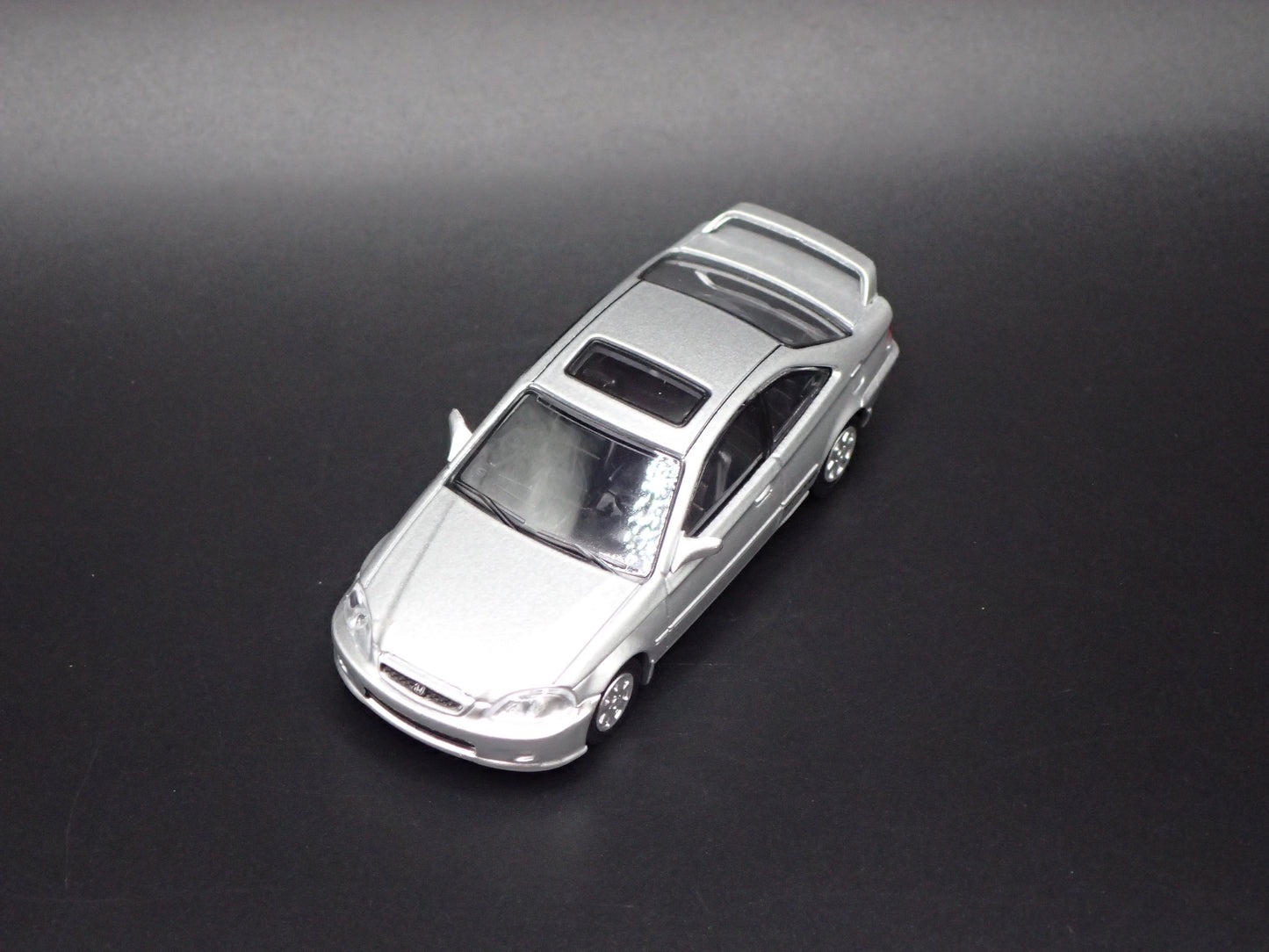 1996-2000 HONDA CIVIC SI EMI SILVER 1/64 SCALE COLLECTIBLE DIECAST MODEL CAR