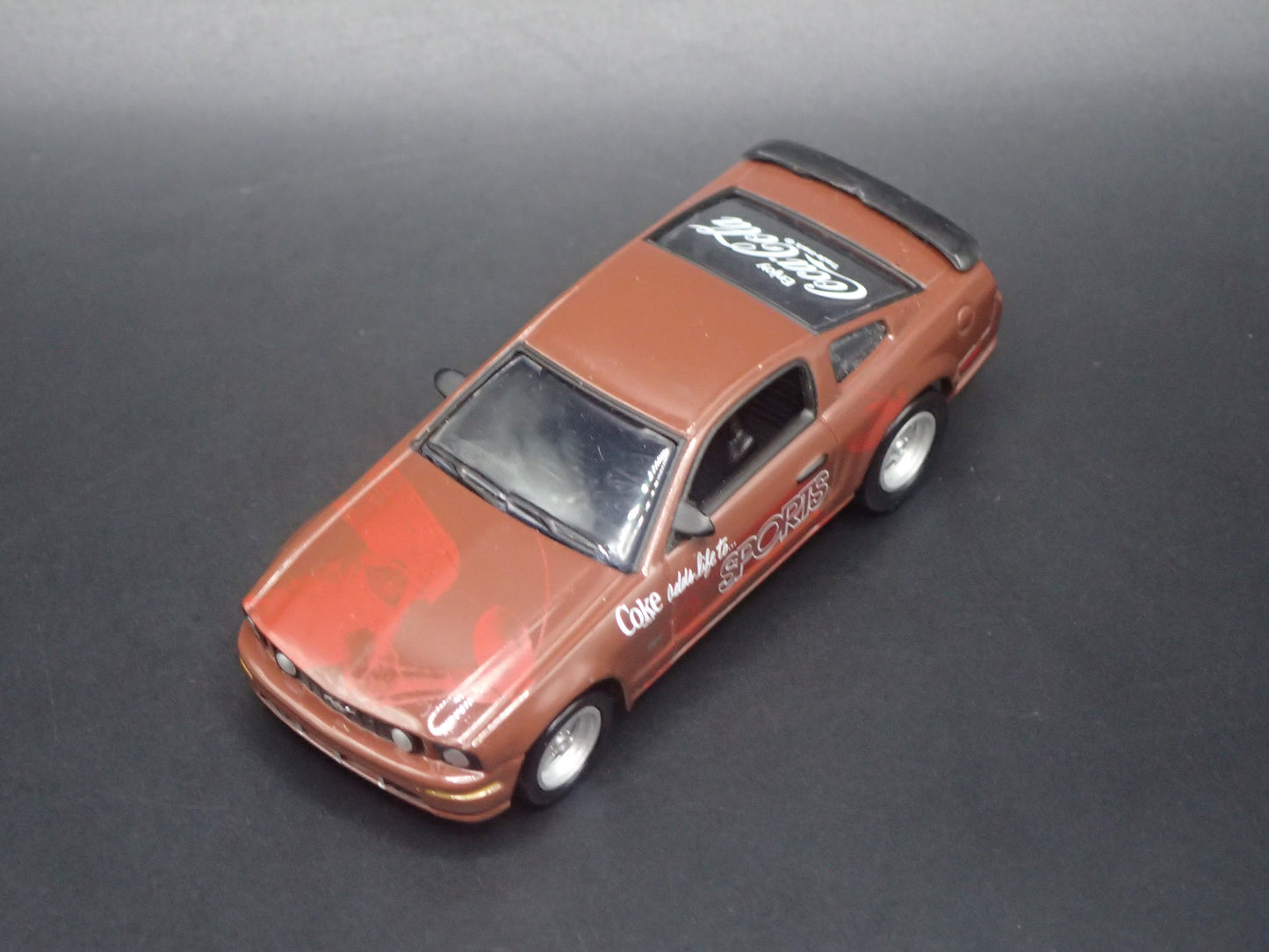 2005-2009 FORD MUSTANG GT COCA COLA COKE 1:64 SCALE DIORAMA DIECAST MODEL CAR