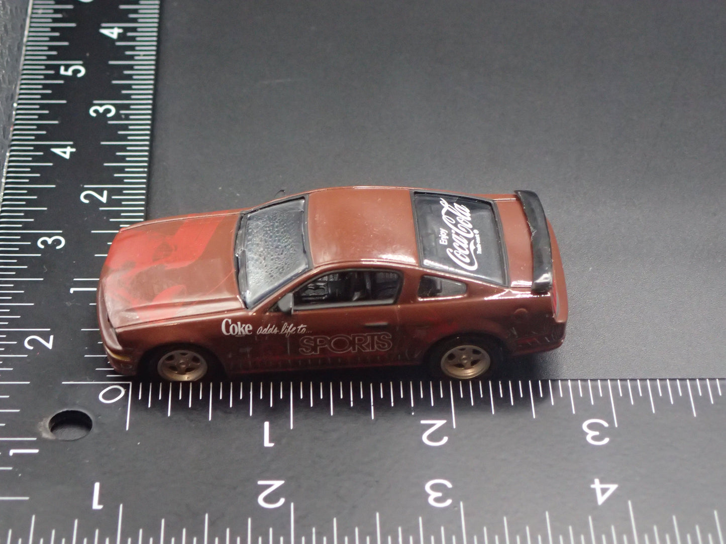 2005-2009 FORD MUSTANG GT COCA COLA COKE 1:64 SCALE DIORAMA DIECAST MODEL CAR