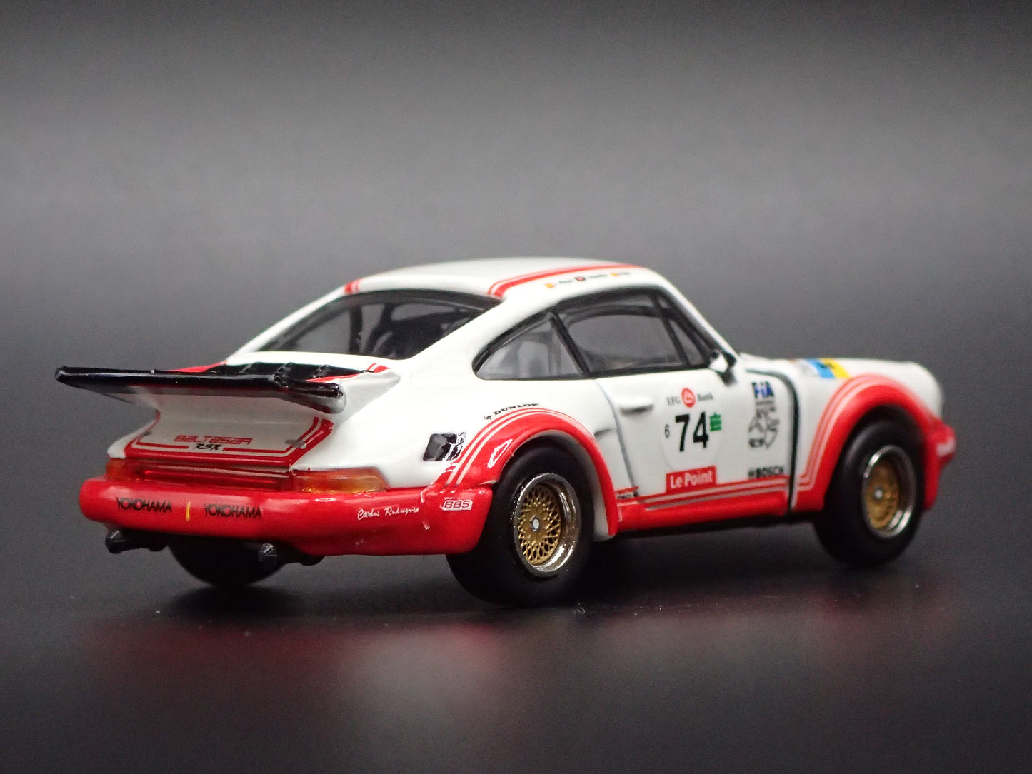 PORSCHE 911 CARRERA RSR 3.0 AURORA RACING 1:64 SCALE DIECAST MODEL CAR