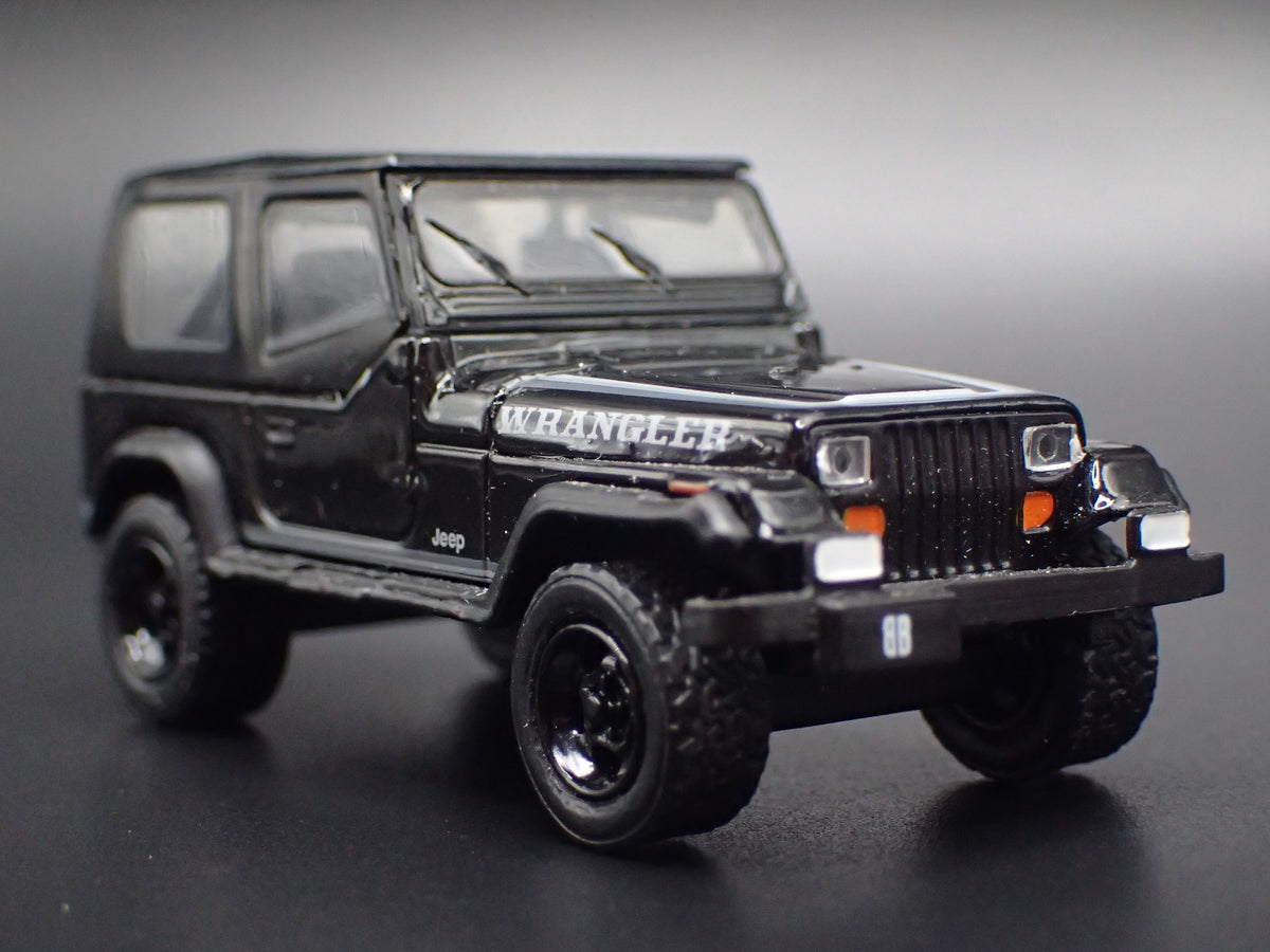 1986 - 1995 JEEP WRANGLER YJ 2 TWO DOOR BLACK 1/64 SCALE DIORAMA DIECAST MODEL CAR