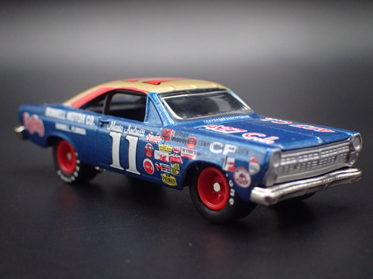 1967 67 FORD FAIRLANE #11 MARIO ANDRETTI BUNNELL NASCAR 1/64 SCALE DIECAST MODEL CAR