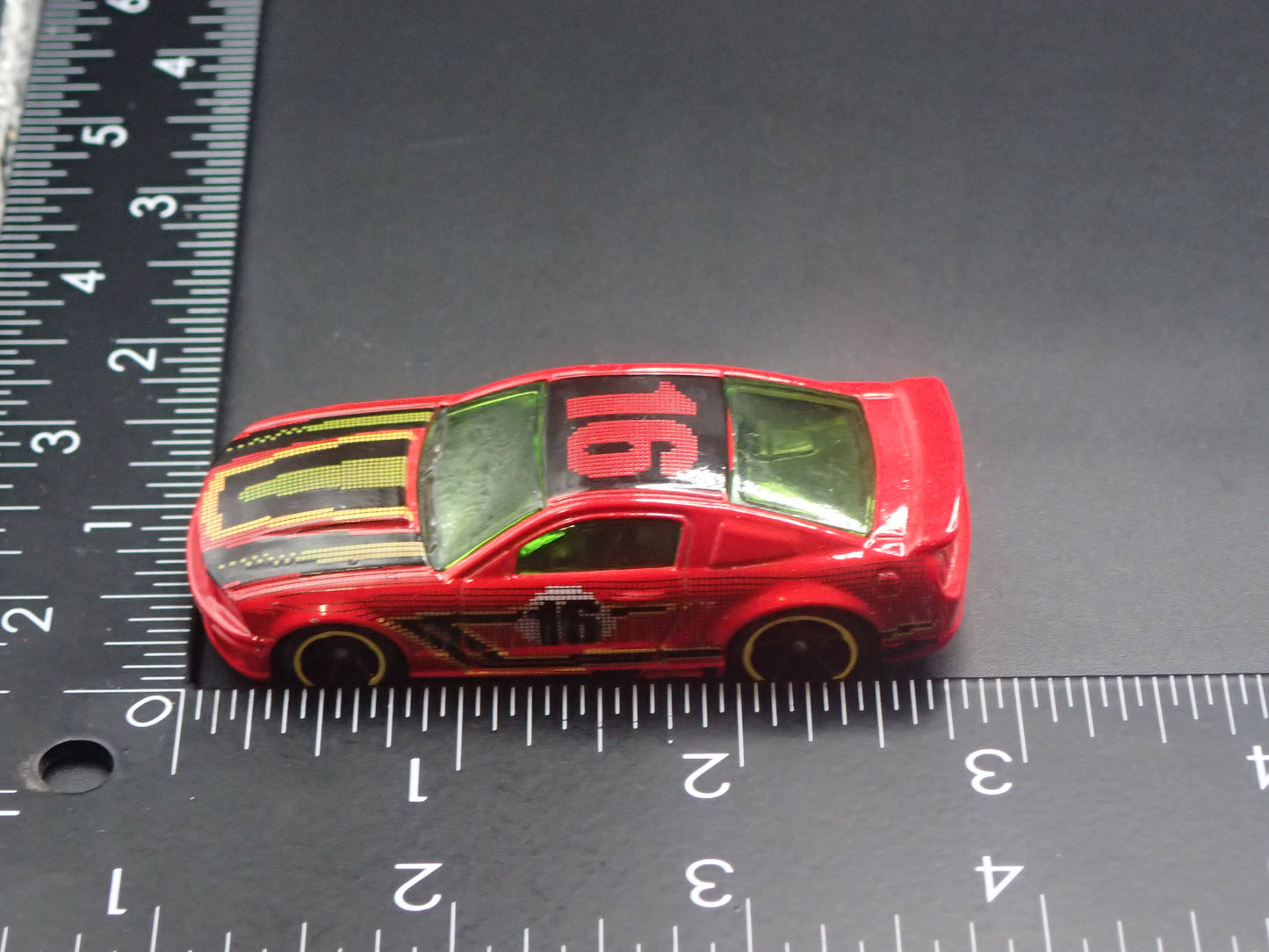 2005- 2009 FORD MUSTANG GT RED RARE 1:64 SCALE COLLECTIBLE DIECAST MODEL CAR