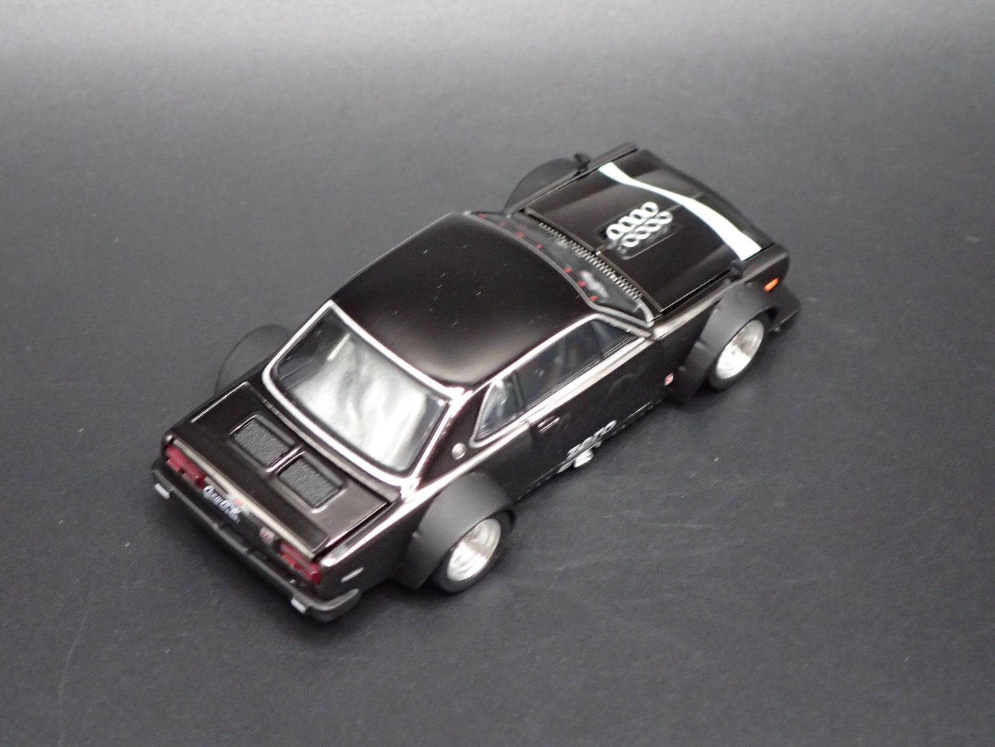 NISSAN SKYLINE GTR DRIF HAKOSUKA COCA COLA BLACK 1:64 SCALE DIECAST MODEL CAR