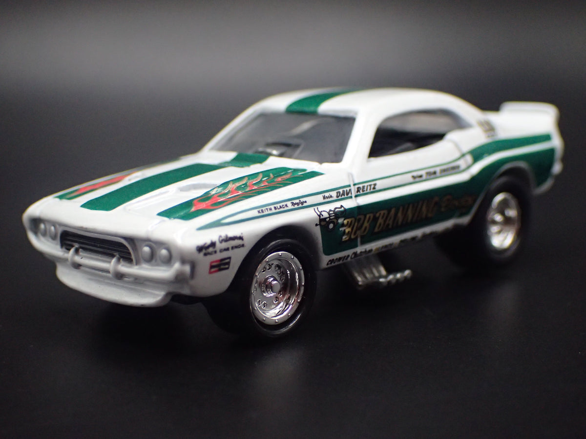 1972 72 DODGE CHALLENGER FUNNY CAR NHRA BOB BANNING 1:64 SCALE DIECAST MODEL CAR
