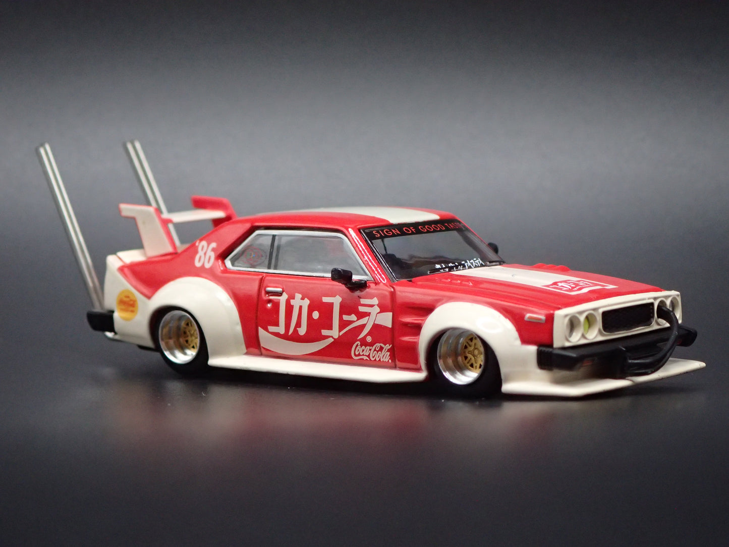 NISSAN SKYLINE C210 KAIDO RACER COCA COLA RED 1:64 SCALE DIECAST MODEL CAR
