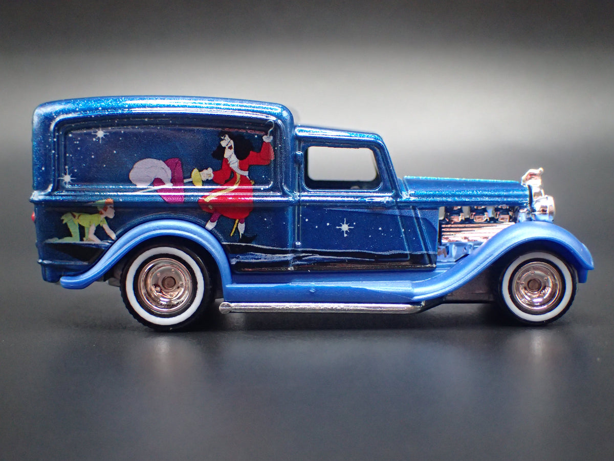 1934 34 DODGE DELIVERY PETER PAN 1:64 SCALE DIORAMA DIECAST MODEL CAR