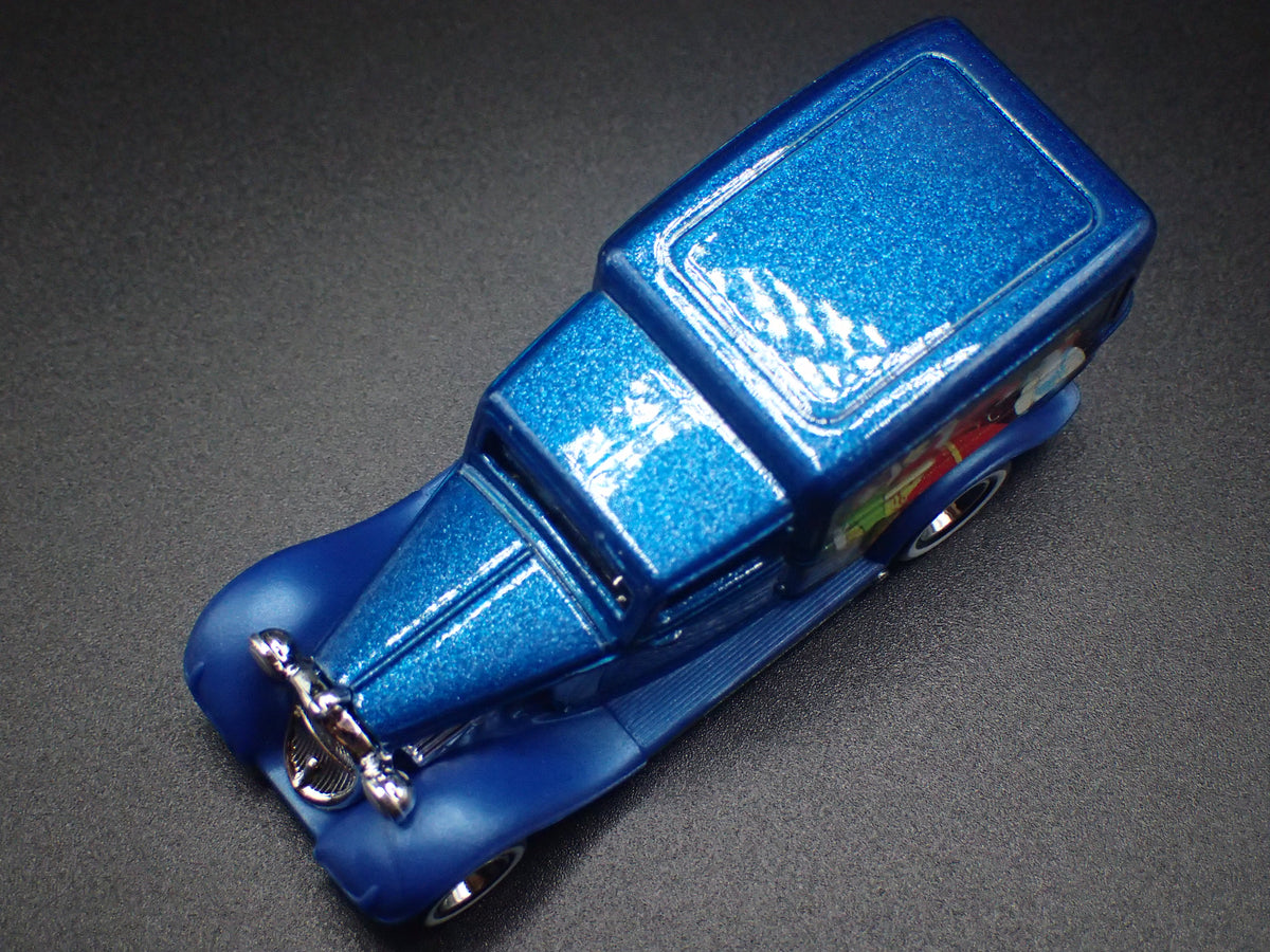 1934 34 DODGE DELIVERY PETER PAN 1:64 SCALE DIORAMA DIECAST MODEL CAR