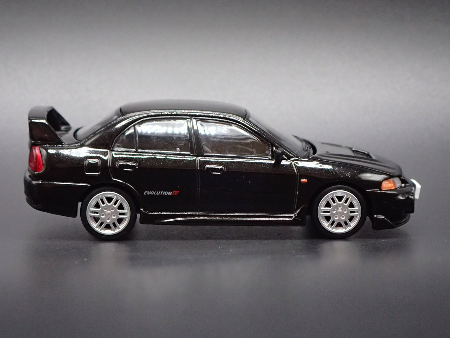 1996-1998 MITSUBISHI LANCER EVOLUTION EVO IV BLACK 1:64 SCALE DIECAST MODEL CAR