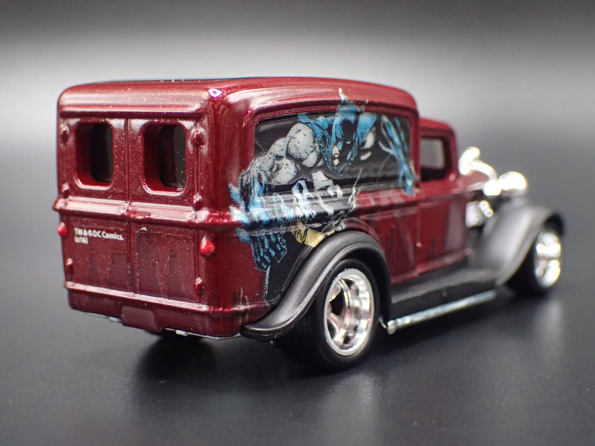 1934 34 DODGE DELIVERY VAN BATMAN 1:64 SCALE DIORAMA DIECAST MODEL CAR