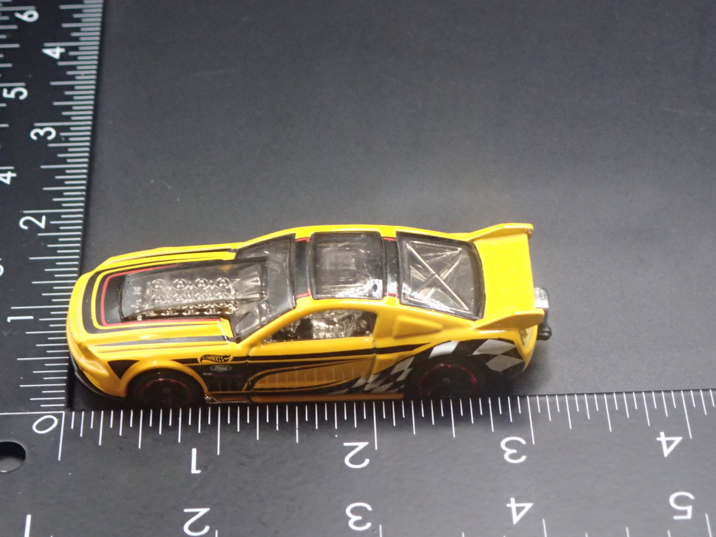 2013 13 FORD MUSTANG GT DRAG CAR RARE 1:64 SCALE COLLECTIBLE DIECAST MODEL CAR