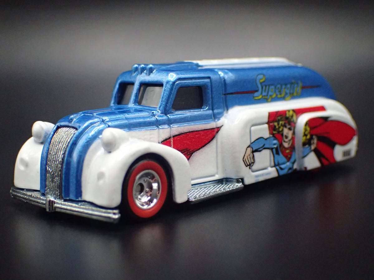 1938 38 DODGE AIRFLOW GAS OIL TANKER SUPERGIRL 1:64 SCALE DIECAST MODEL CAR