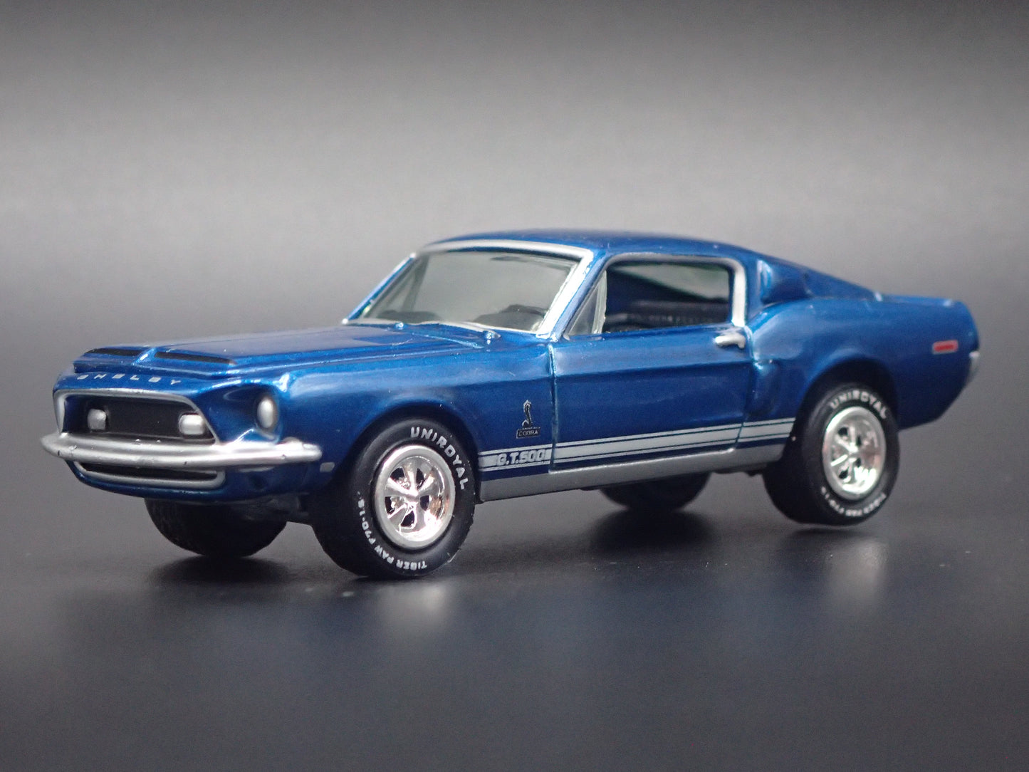 1968 68 FORD MUSTANG SHELBY GT500 BLUE 1:64 SCALE DIORAMA DIECAST MODEL CAR