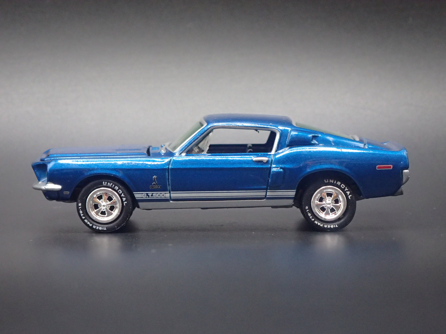 1968 68 FORD MUSTANG SHELBY GT500 BLUE 1:64 SCALE DIORAMA DIECAST MODEL CAR
