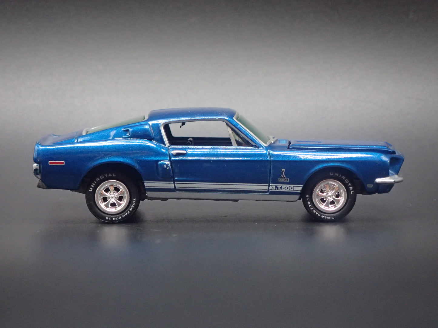 1968 68 FORD MUSTANG SHELBY GT500 BLUE 1:64 SCALE DIORAMA DIECAST MODEL CAR