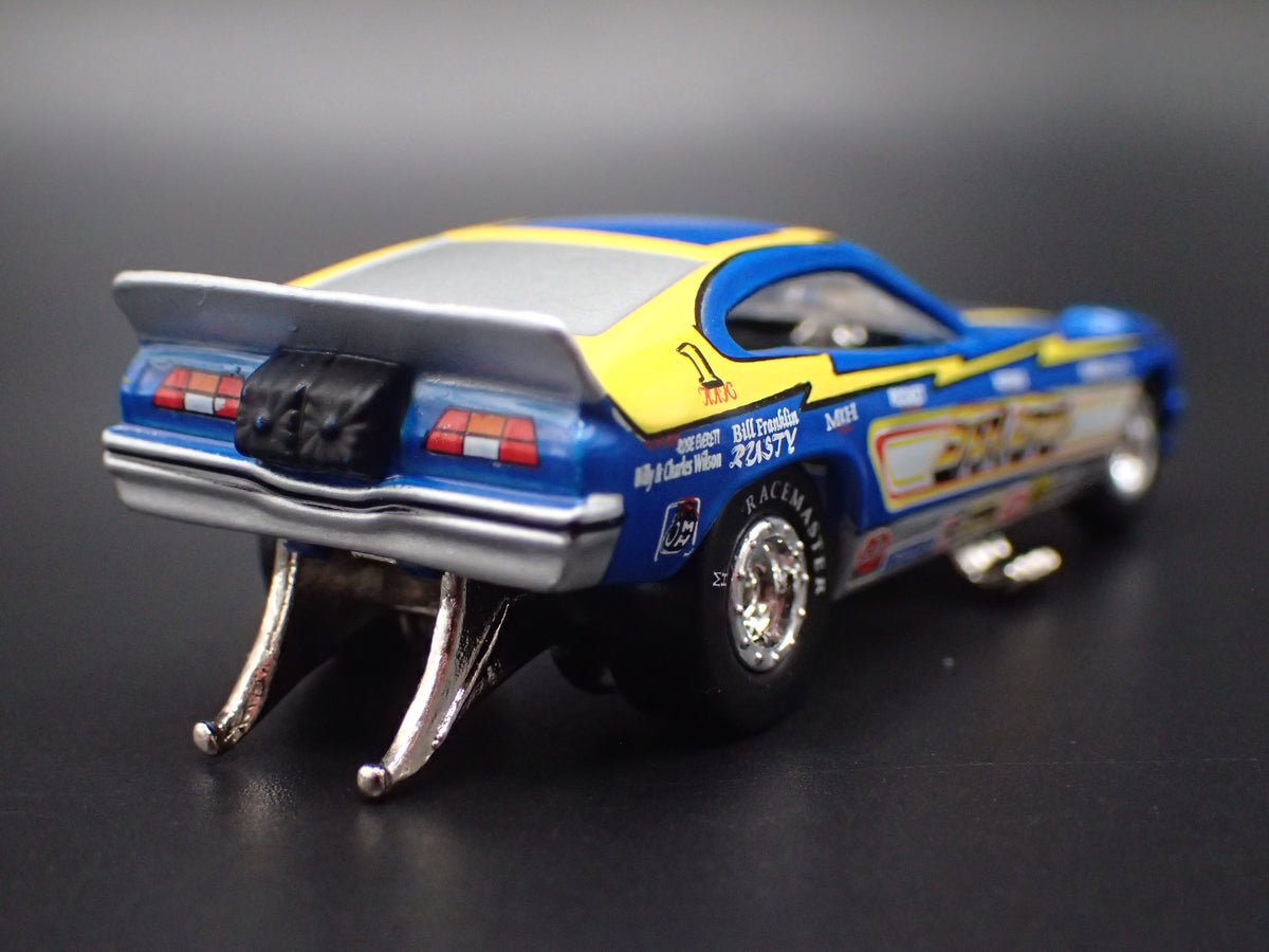 FORD MUSTANG II FUNNY CAR CHAIN LIGHTNING 1:64 SCALE DIECAST MODEL CAR