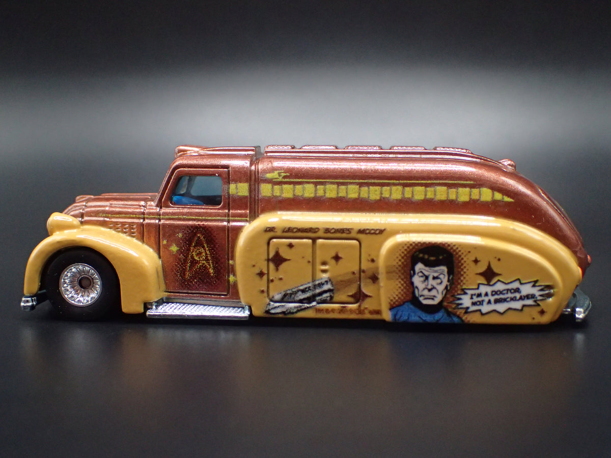 1938 38 DODGE AIRFLOW GAS OIL TANKER STAR TREK 1:64 SCALE DIECAST MODEL CAR