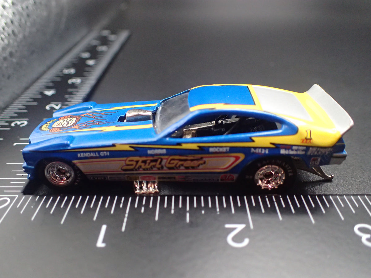 FORD MUSTANG II FUNNY CAR CHAIN LIGHTNING 1:64 SCALE DIECAST MODEL CAR