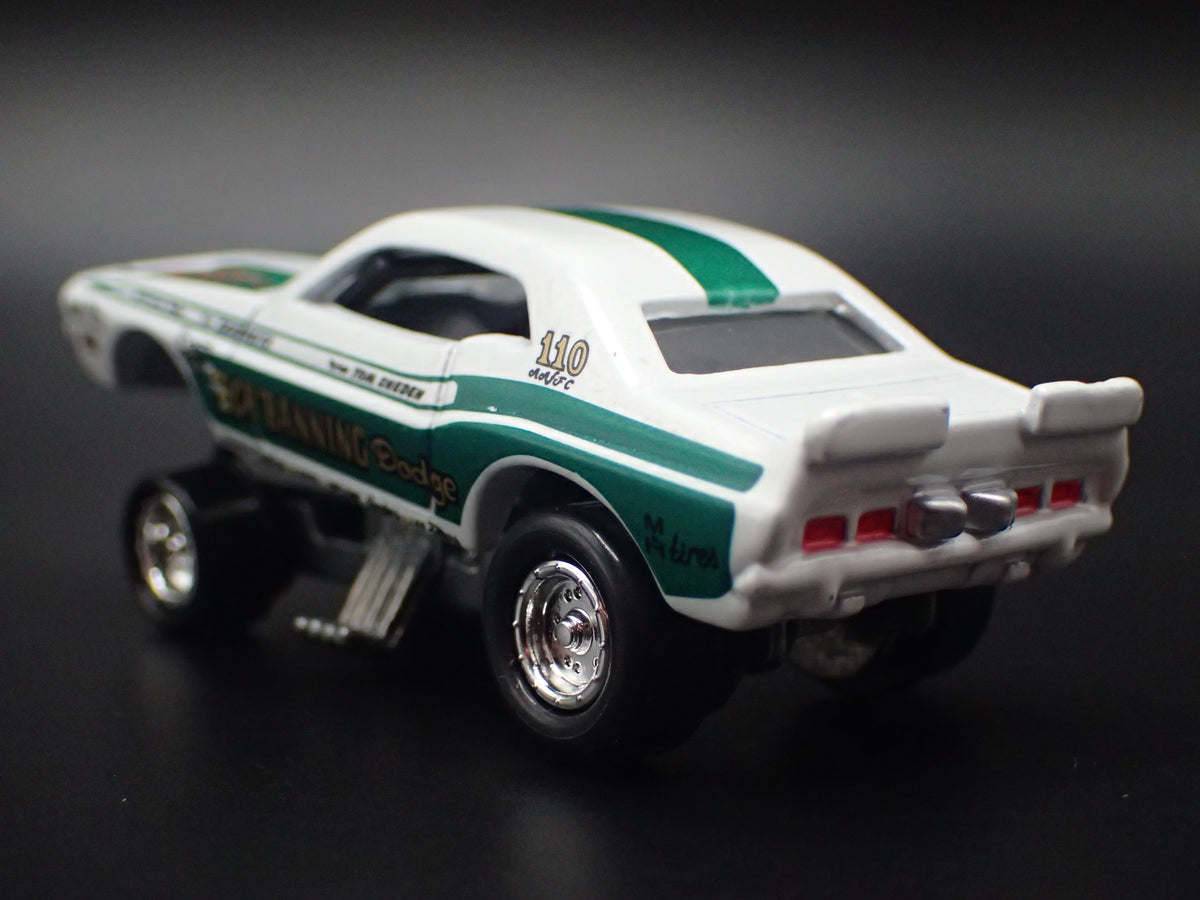 1972 72 DODGE CHALLENGER FUNNY CAR NHRA BOB BANNING 1:64 SCALE DIECAST MODEL CAR