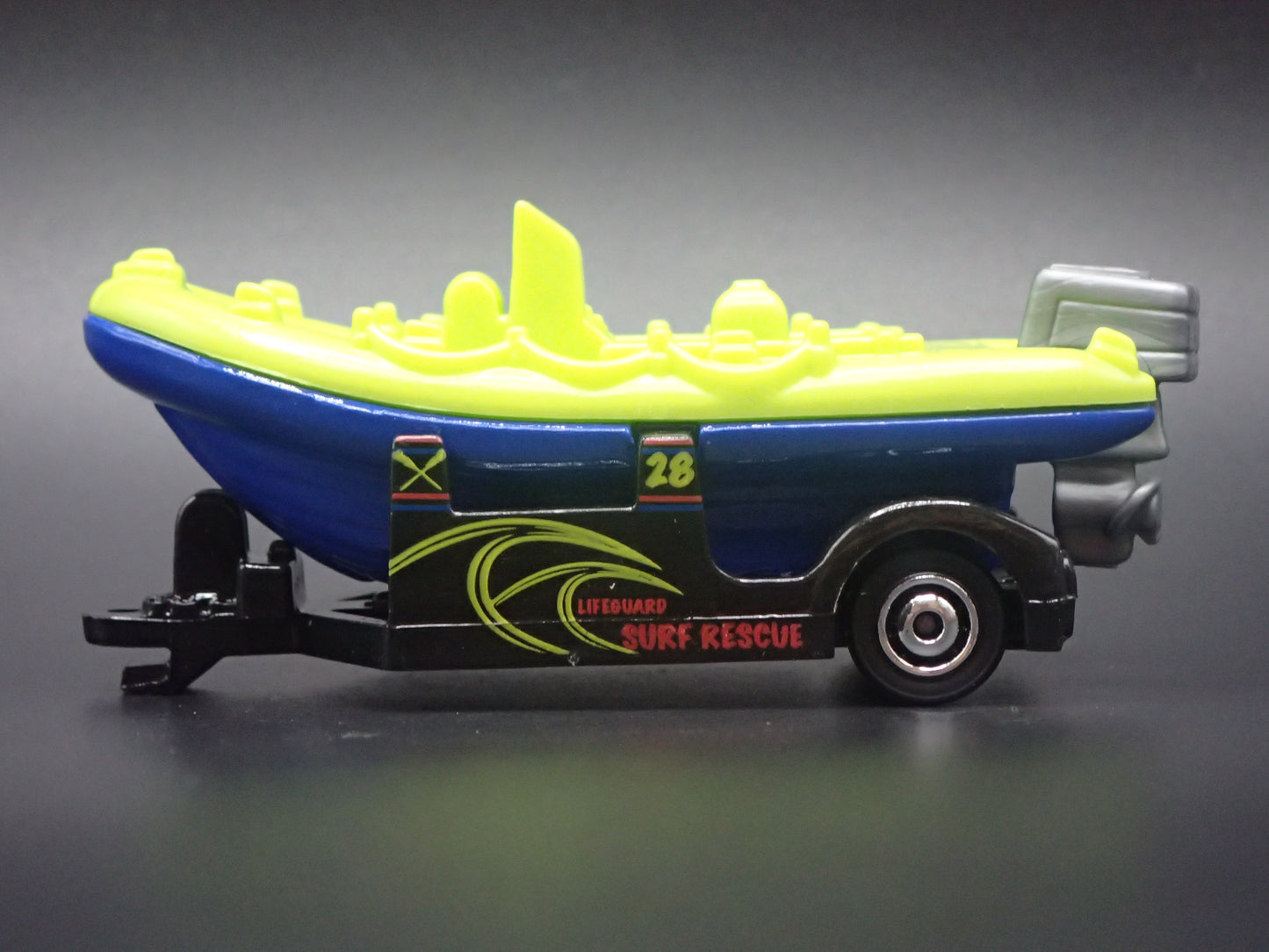 RAFT BOAT w/ TRAILER BLUE 1/64 MB SCALE COLLECTIBLE DIORAMA PROP MODEL