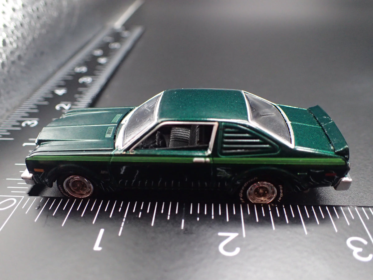 1976 76 DODGE ASPEN R/T GREEN 1/64 SCALE COLLECTIBLE DIECAST MODEL CAR