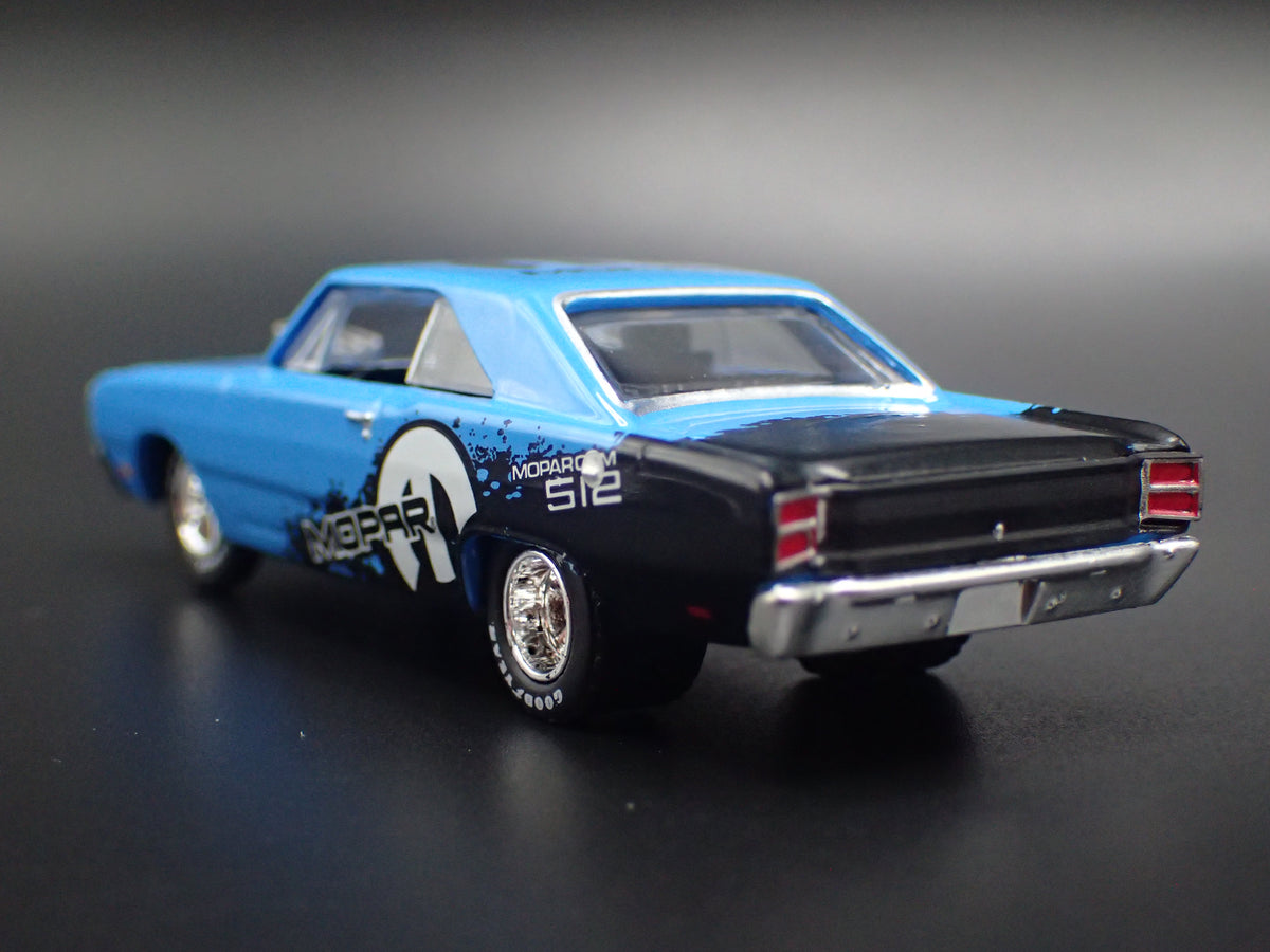 1969 69 DODGE DART SWINGER 340 BLUE 1:64 SCALE COLLECTIBLE DIECAST MODEL CAR