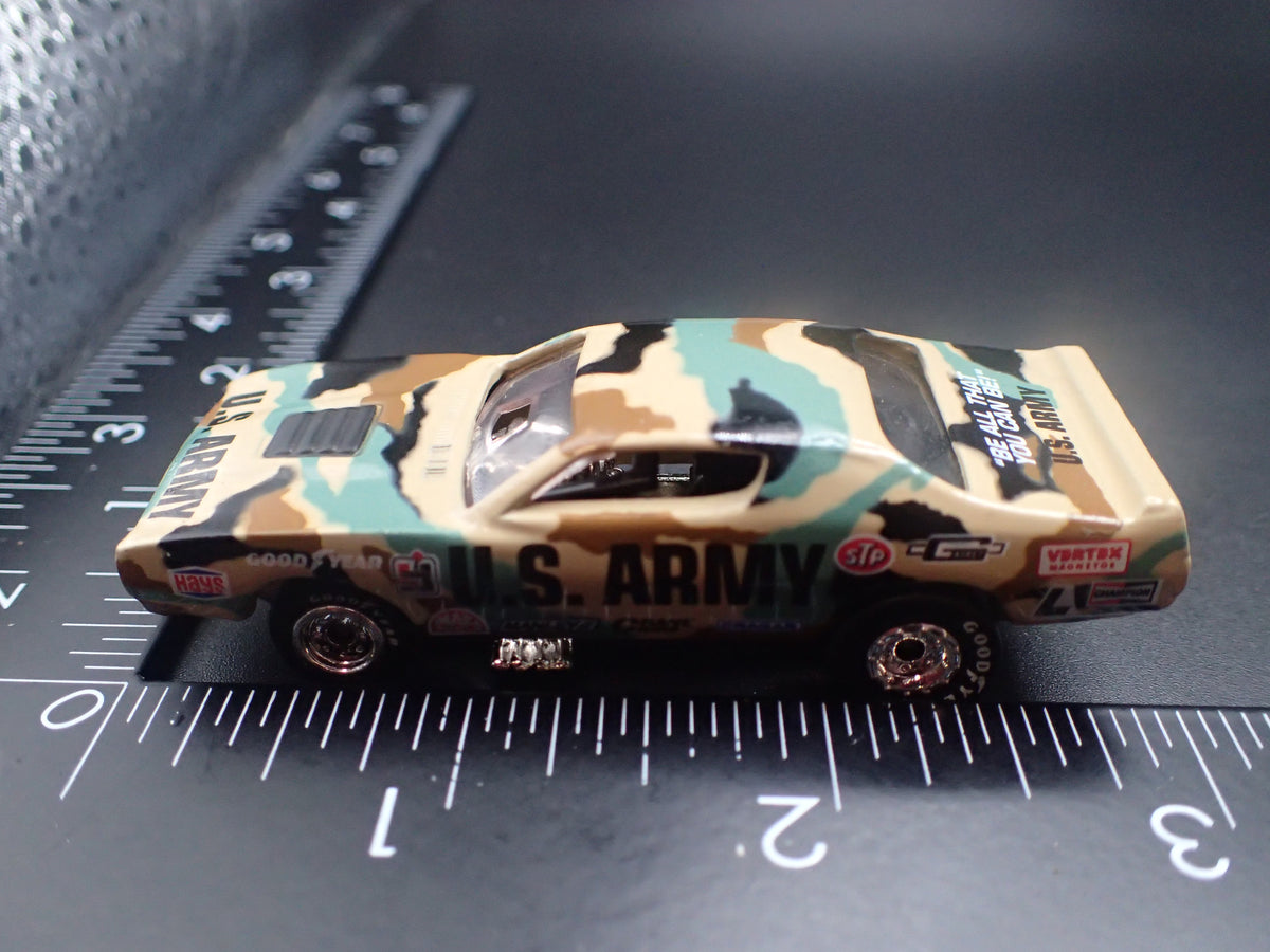 DODGE CHARGER FUNNY CAR NHRA US ARMY 1:64 SCALE DIECAST MODEL CAR