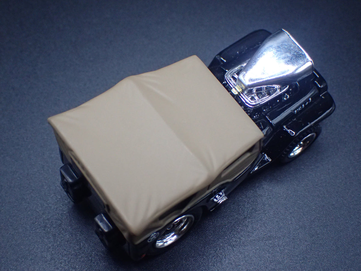 1942 42 JEEP MILITARY BLACK 1:64 SCALE COLLECTIBLE DIORAMA DIECAST MODEL CAR