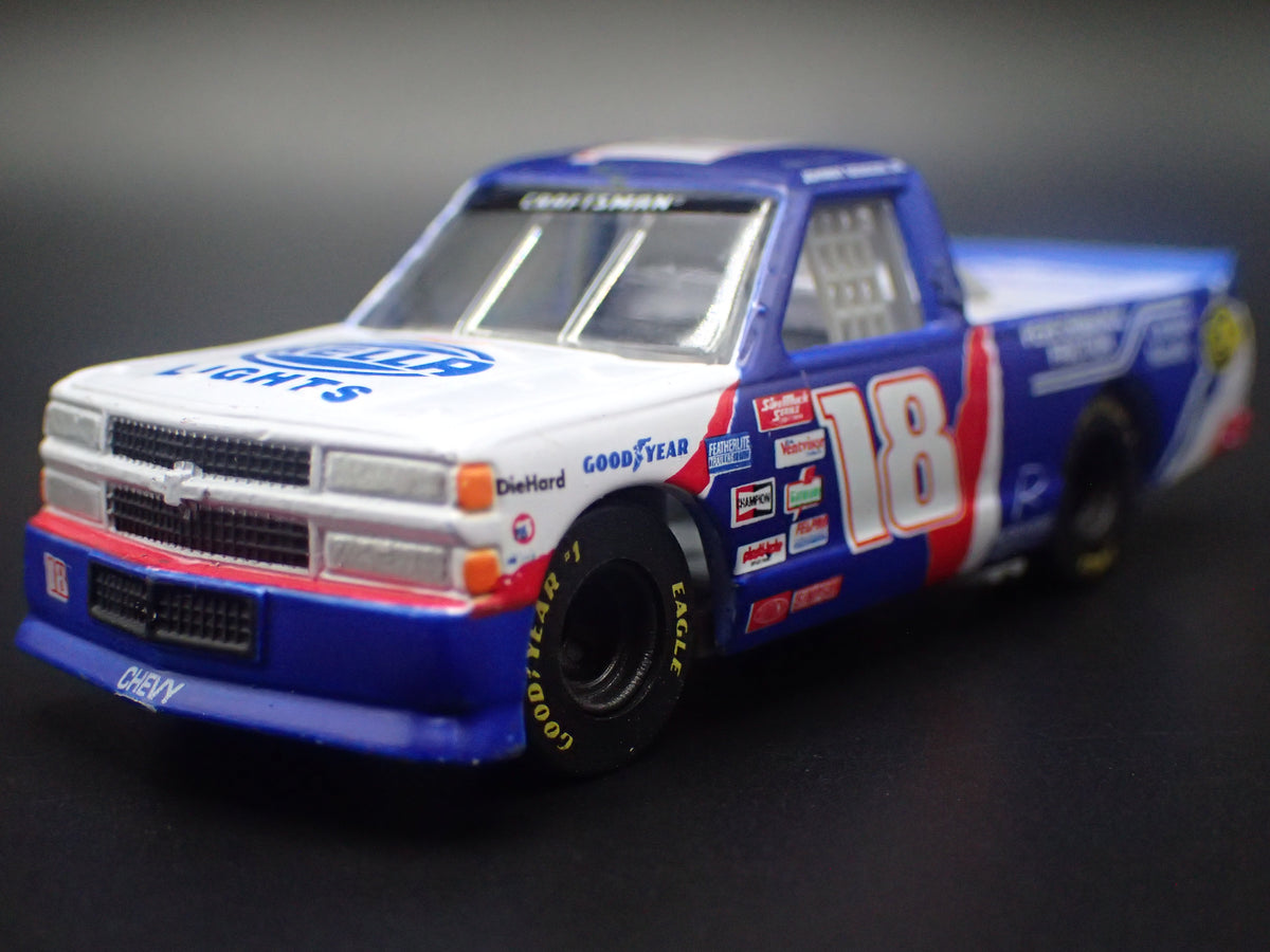 1995 95 CHEVY SILVERADO #18 JOHNNY BENSON JR NASCAR TRUCK 1:64 SCALE DIECAST CAR