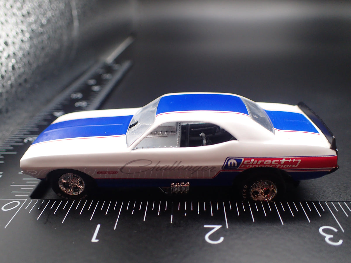 1971 71 DODGE CHALLENGER FUNNY CAR NHRA 1/64 SCALE DIECAST MODEL CAR