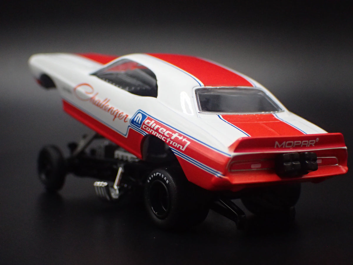 1971 71 DODGE CHALLENGER FUNNY CAR NHRA 1/64 SCALE DIECAST MODEL CAR
