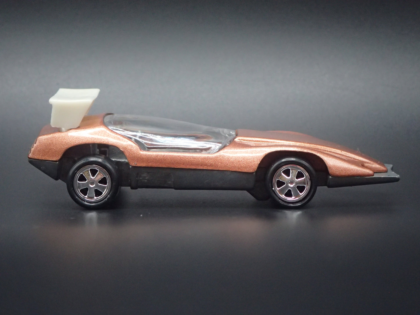 CUSTOM SPOILER 1:64 SCALE COLLECTIBLE DIORAMA DIECAST MODEL CAR