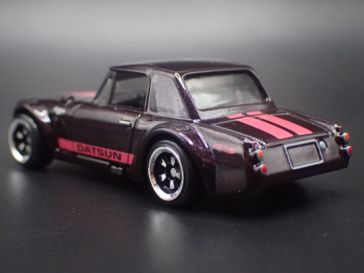 1967-1970 DATSUN FAIRLADY 2000 BLACK 1:64 SCALE DIORAMA DIECAST MODEL CAR