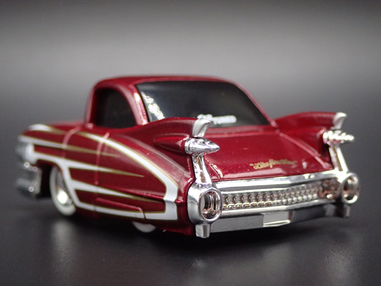 1957 57 CHEVY CHEVROLET BEL AIR TUNED  1:64 SCALE DIORAMA DIECAST MODEL CAR