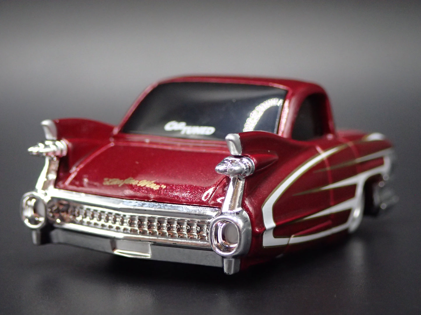 1957 57 CHEVY CHEVROLET BEL AIR TUNED  1:64 SCALE DIORAMA DIECAST MODEL CAR