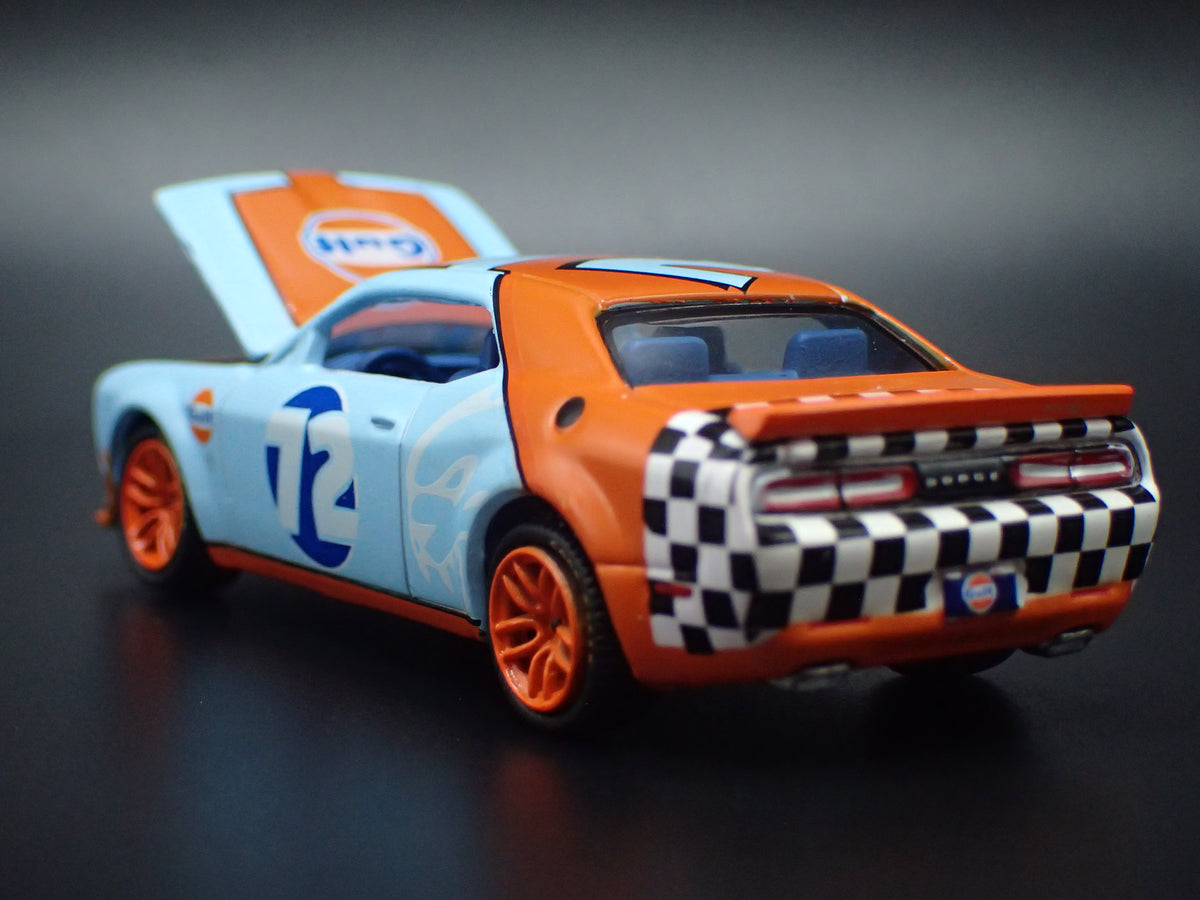 2011-2023 DODGE CHALLENGER SRT HELLCAT GULF 1/64 SCALE DIECAST MODEL CAR