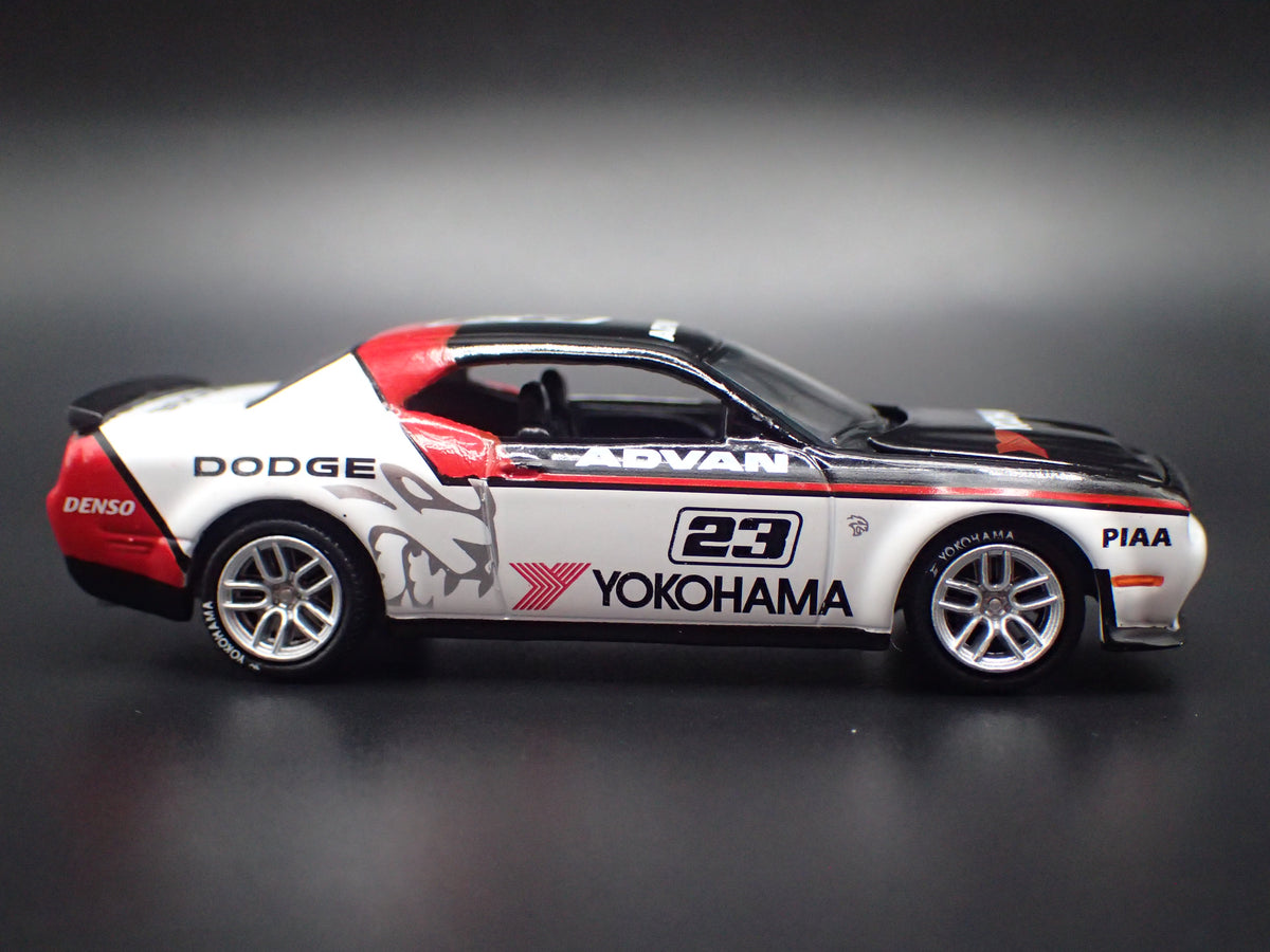 2011-2023 DODGE CHALLENGER SRT HELLCAT 1/64 SCALE DIECAST MODEL CAR