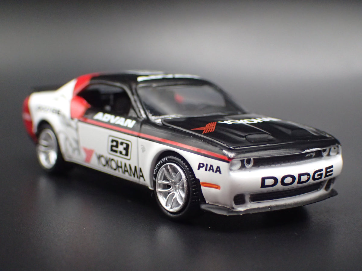 2011-2023 DODGE CHALLENGER SRT HELLCAT 1/64 SCALE DIECAST MODEL CAR