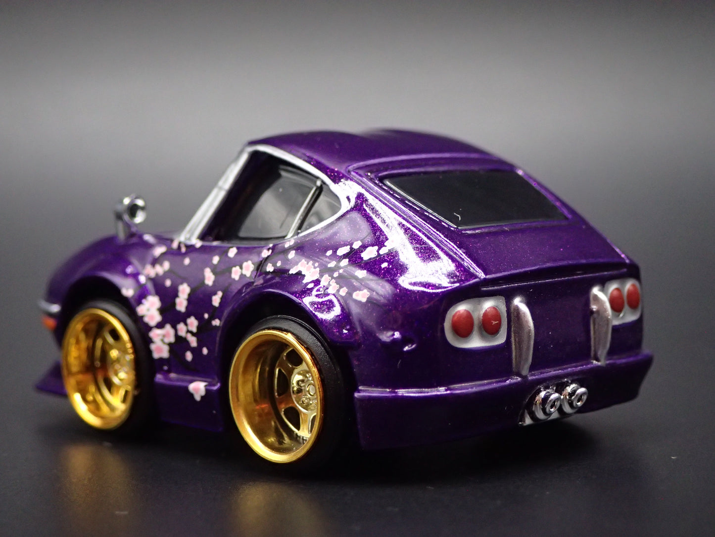 1967-1970 TOYOTA 2000GT TUNED JDM PURPLE 1/64 SCALE COLLECITBLE DIECAST MODEL CAR
