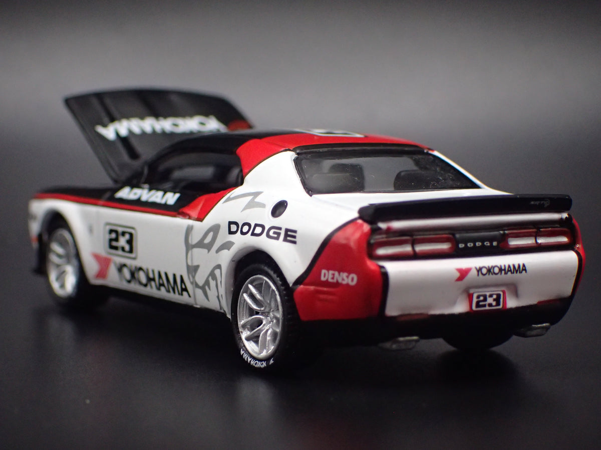 2011-2023 DODGE CHALLENGER SRT HELLCAT 1/64 SCALE DIECAST MODEL CAR