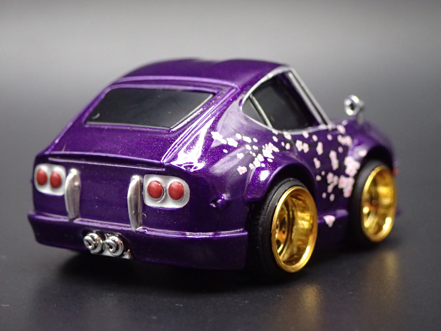 1967-1970 TOYOTA 2000GT TUNED JDM PURPLE 1/64 SCALE COLLECITBLE DIECAST MODEL CAR