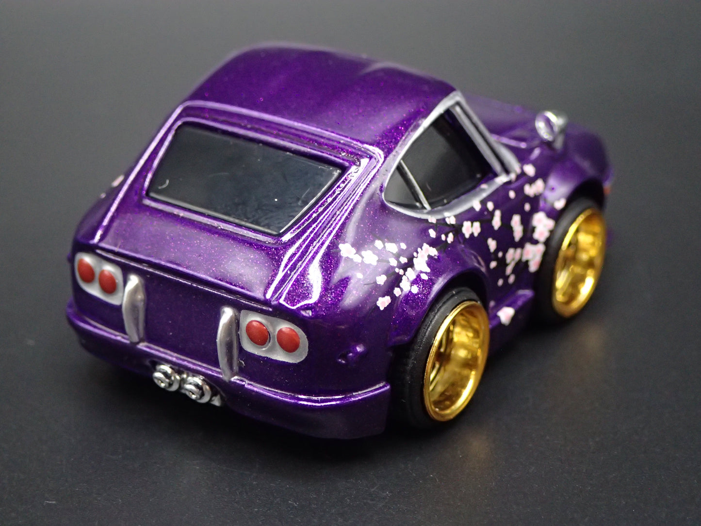 1967-1970 TOYOTA 2000GT TUNED JDM PURPLE 1/64 SCALE COLLECITBLE DIECAST MODEL CAR