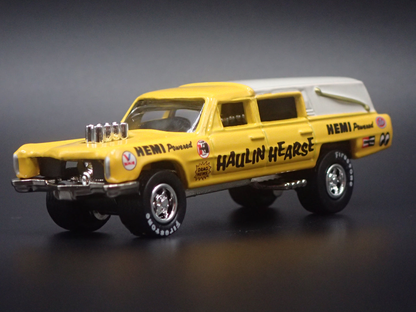 HAULIN HEARSE MOONEYES DRAGSTER NHRA 1:64 SCALE DIECAST MODEL CAR